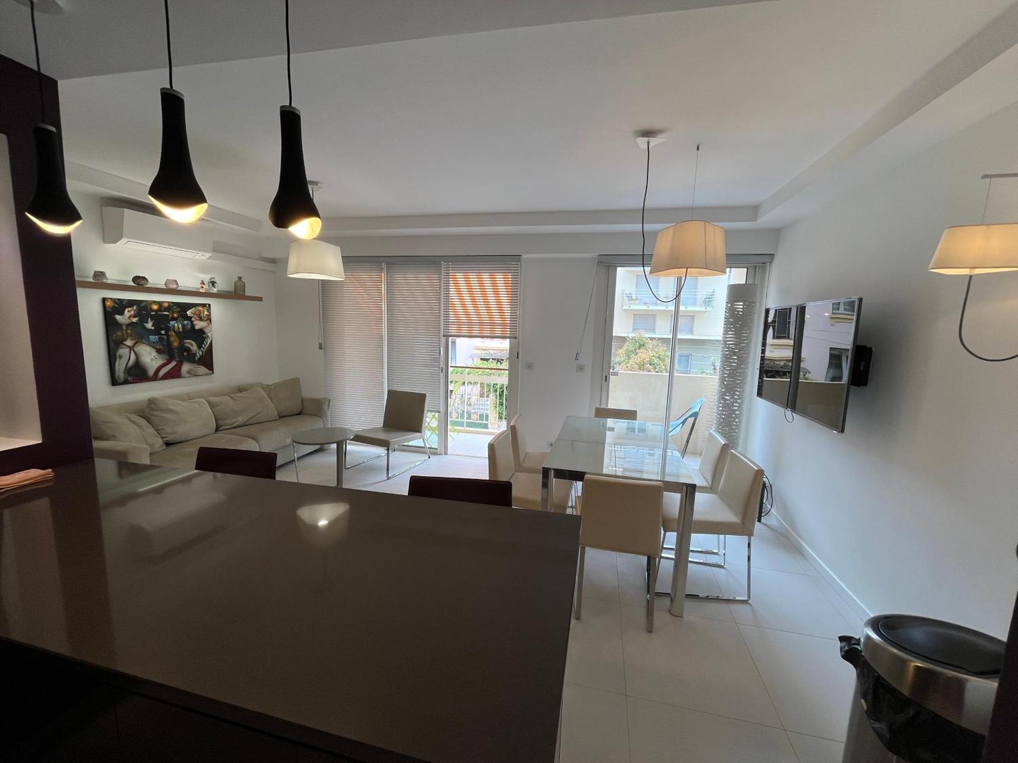 Appartement Calme Familial 3 Ch Avec Terrasses Juan-les-Pins Kültér fotó